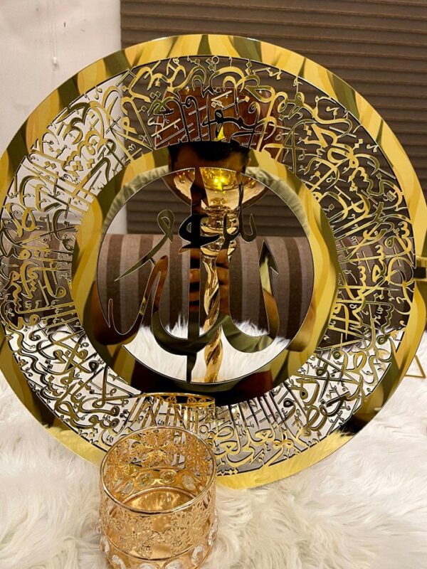 3D Classic Acrylic Wall clock Decor (Gold & Black)